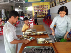 Repas SDF Vung Tau Vietnam